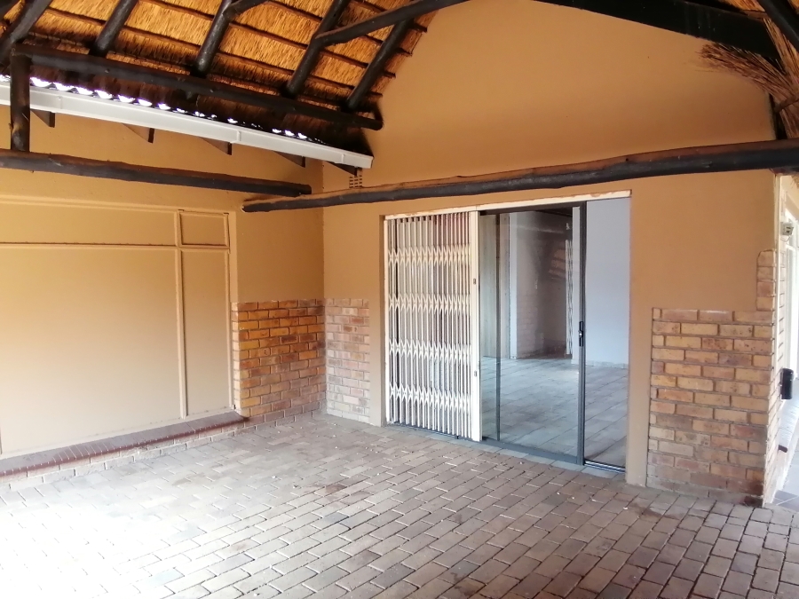3 Bedroom Property for Sale in Randlespark North West